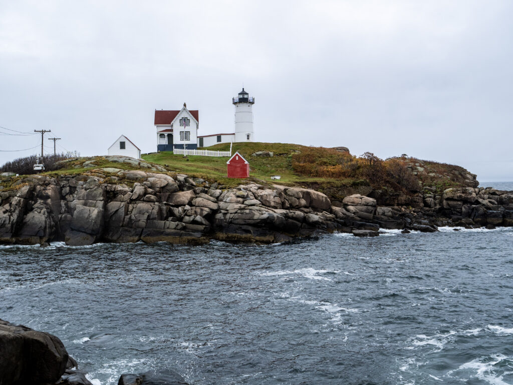 Le phare de Cape Neddick Head, Maine
