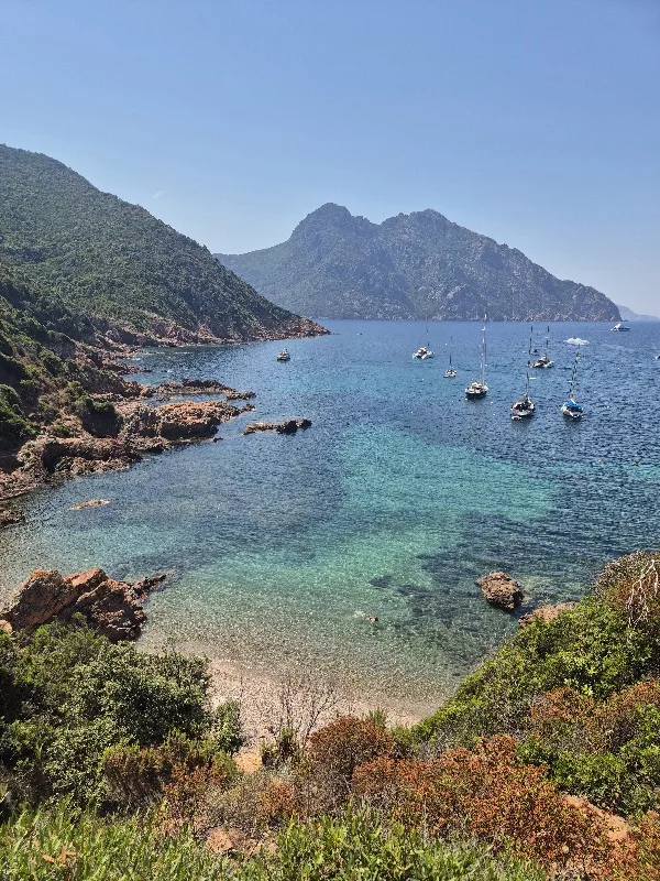 Découvrir les plages de Girolata